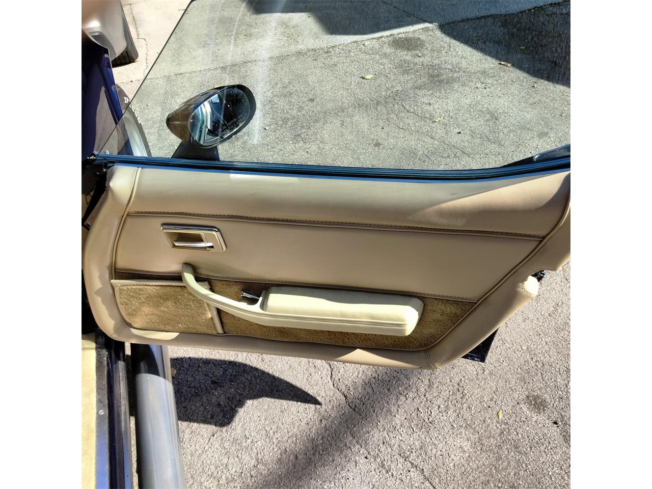 Chevrolet-Corvette-1978-Midnight-Blue-Pearl-Camel-5