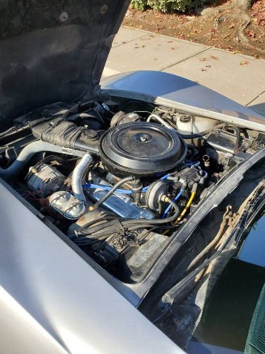 Chevrolet-Corvette-1978-Silver-3