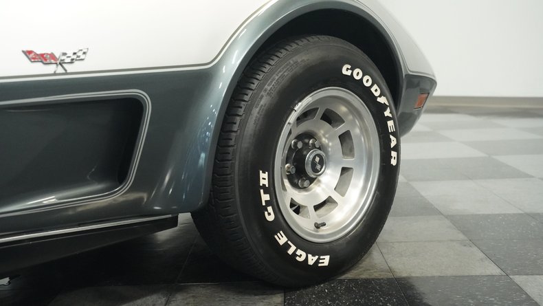 Chevrolet-Corvette-1978-Silver-Metallic-Black-17