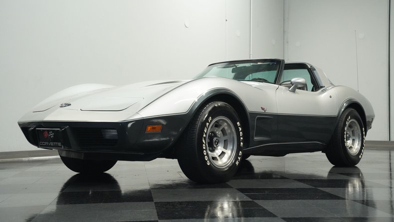 Chevrolet-Corvette-1978-Silver-Metallic-Black-33