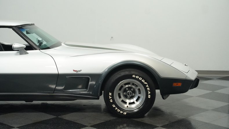 Chevrolet-Corvette-1978-Silver-Metallic-Black-5