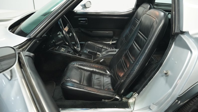 Chevrolet-Corvette-1978-Silver-Metallic-Black-8
