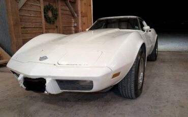 Chevrolet-Corvette-1978-White-1