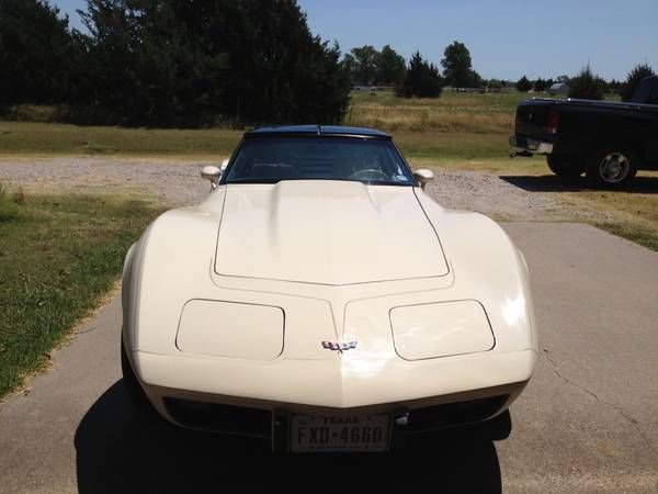 Chevrolet-Corvette-1979-1