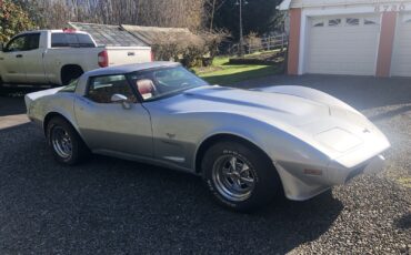 Chevrolet-Corvette-1979-1