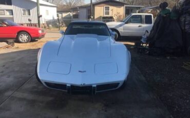 Chevrolet-Corvette-1979-6