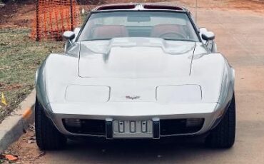 Chevrolet-Corvette-1979-7