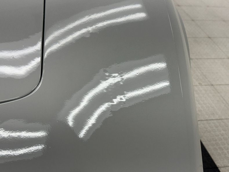 Chevrolet-Corvette-1979-Classic-White-Medium-Red-15