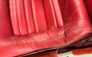 Chevrolet-Corvette-1979-Classic-White-Medium-Red-42