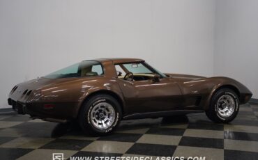 Chevrolet-Corvette-1979-Coupe-15