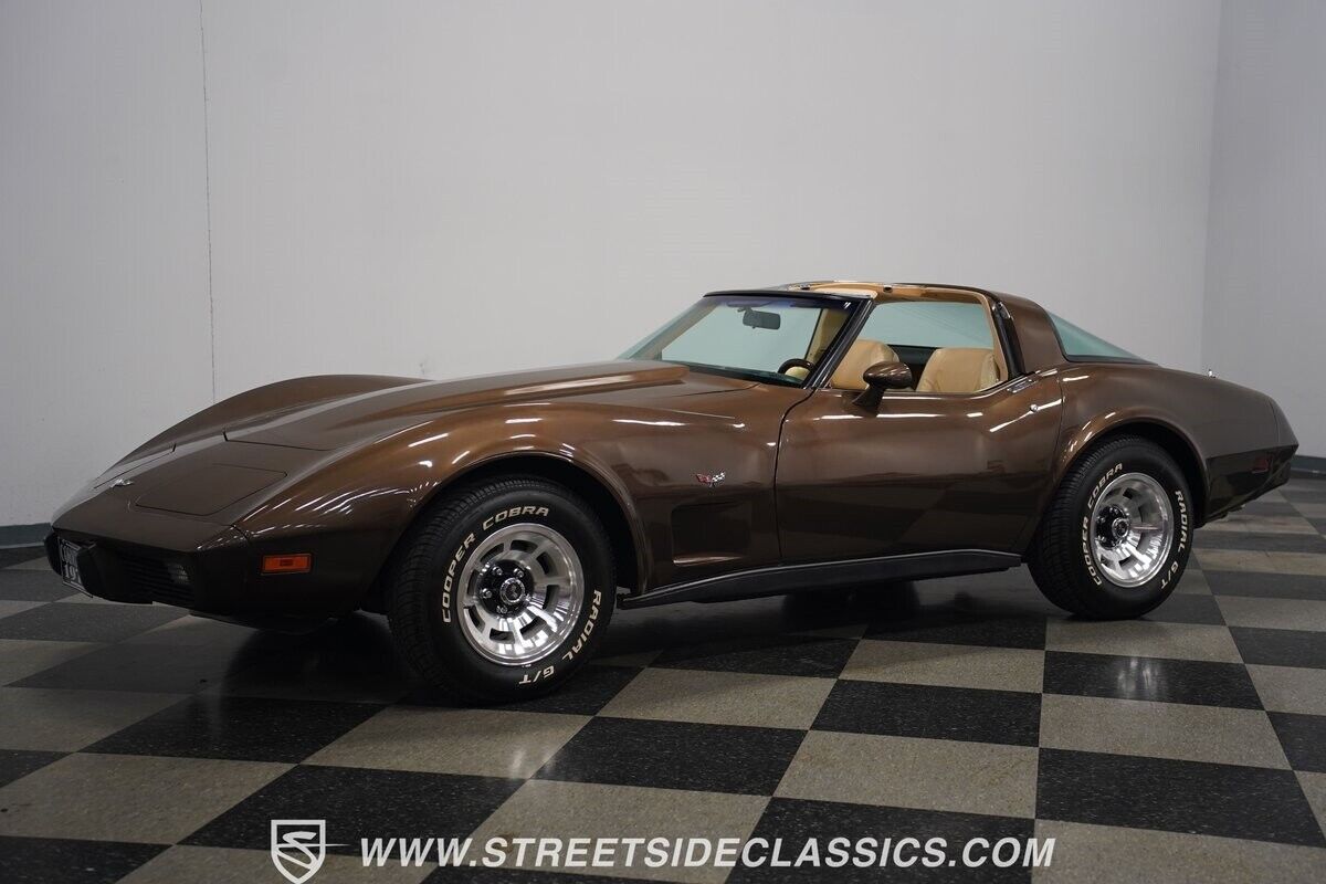 Chevrolet-Corvette-1979-Coupe-8