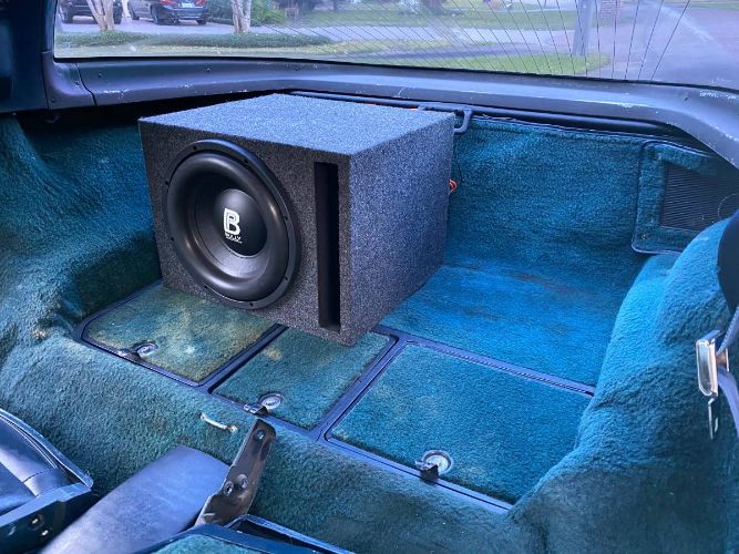 Chevrolet-Corvette-1979-Frost-Blue-Blue-Leather-10