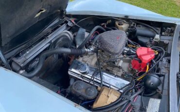 Chevrolet-Corvette-1979-Frost-Blue-Blue-Leather-2