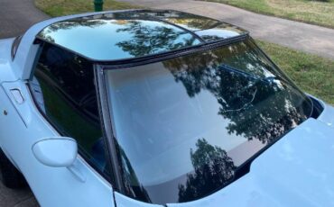 Chevrolet-Corvette-1979-Frost-Blue-Blue-Leather-5