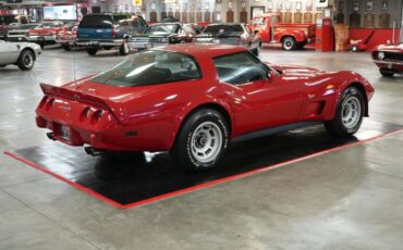 Chevrolet-Corvette-1979-Red-Black-11