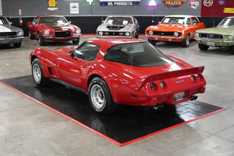 Chevrolet-Corvette-1979-Red-Black-17