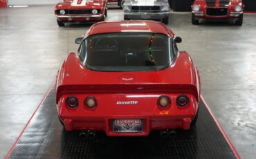Chevrolet-Corvette-1979-Red-Black-18