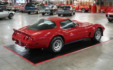 Chevrolet-Corvette-1979-Red-Black-19