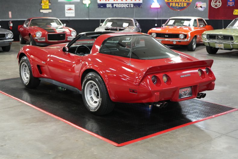 Chevrolet-Corvette-1979-Red-Black-32