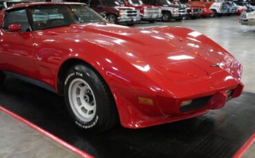 Chevrolet-Corvette-1979-Red-Black-41