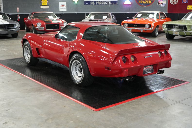 Chevrolet-Corvette-1979-Red-Black-9