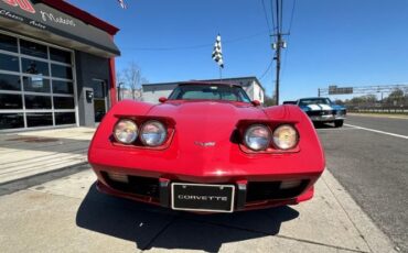 Chevrolet-Corvette-1979-Red-Leather-11