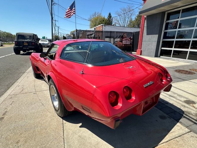 Chevrolet-Corvette-1979-Red-Leather-20