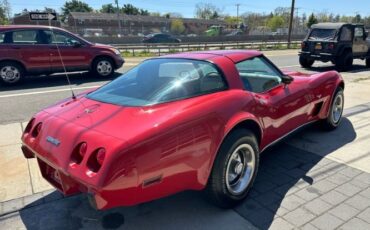 Chevrolet-Corvette-1979-Red-Leather-23