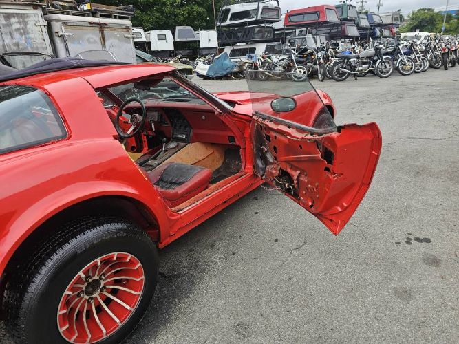 Chevrolet-Corvette-1979-Red-Red-1