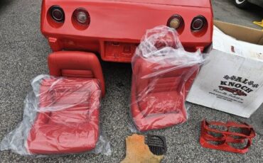 Chevrolet-Corvette-1979-Red-Red-11
