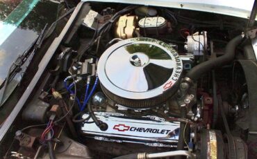 Chevrolet-Corvette-1979-White-7