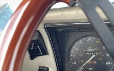Chevrolet-Corvette-1979-White-7