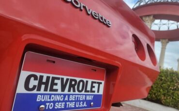 Chevrolet-Corvette-1980-1