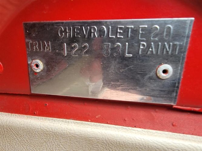 Chevrolet-Corvette-1980-11