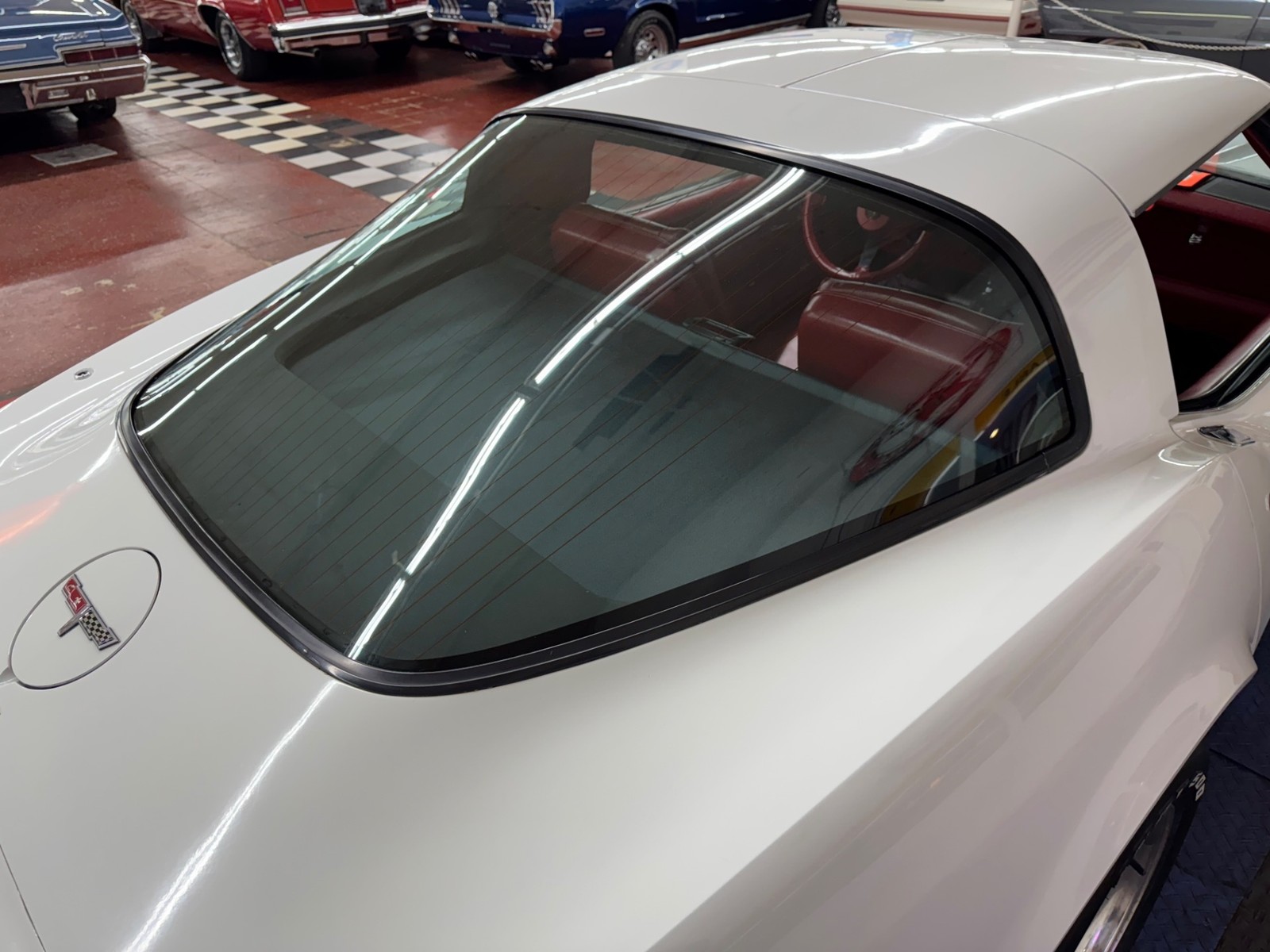 Chevrolet-Corvette-1980-2-Door-15