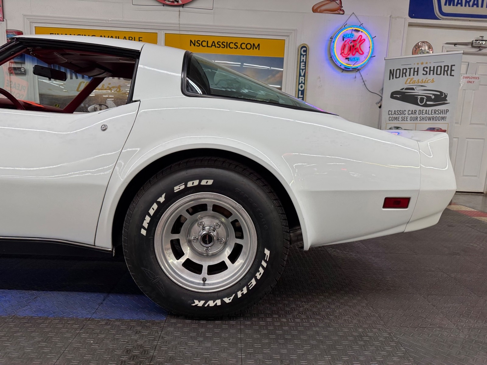 Chevrolet-Corvette-1980-2-Door-18