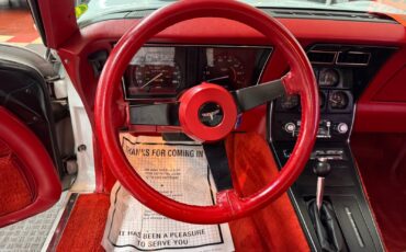 Chevrolet-Corvette-1980-2-Door-33