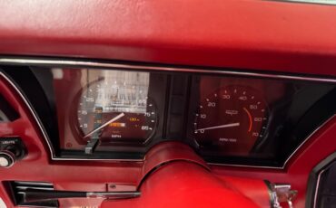 Chevrolet-Corvette-1980-2-Door-34
