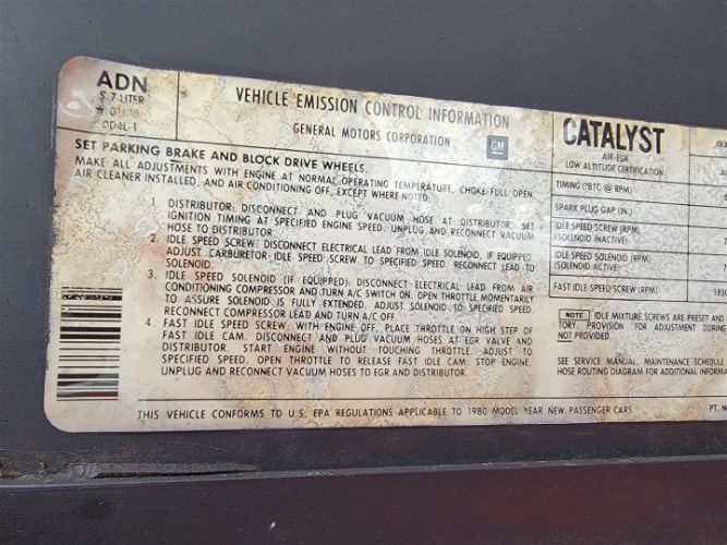 Chevrolet-Corvette-1980-20