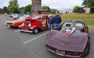 Chevrolet-Corvette-1980-6