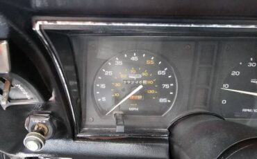 Chevrolet-Corvette-1980-Black-2