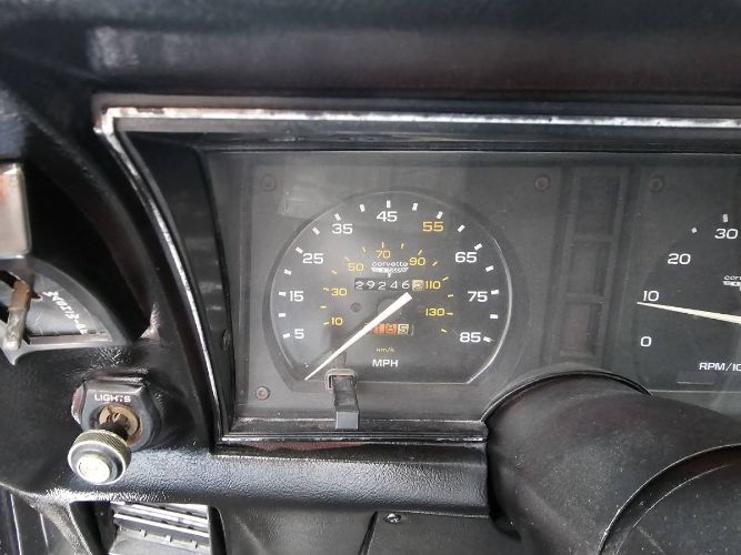 Chevrolet-Corvette-1980-Black-2