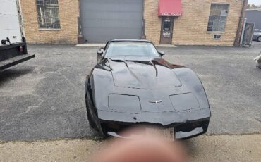 Chevrolet-Corvette-1980-Black-7