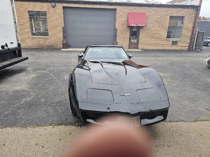 Chevrolet-Corvette-1980-Black-7