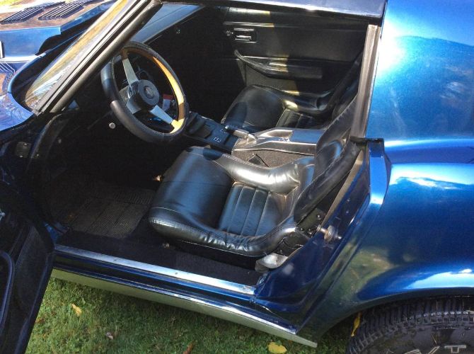 Chevrolet-Corvette-1980-Blue-Metallic-6