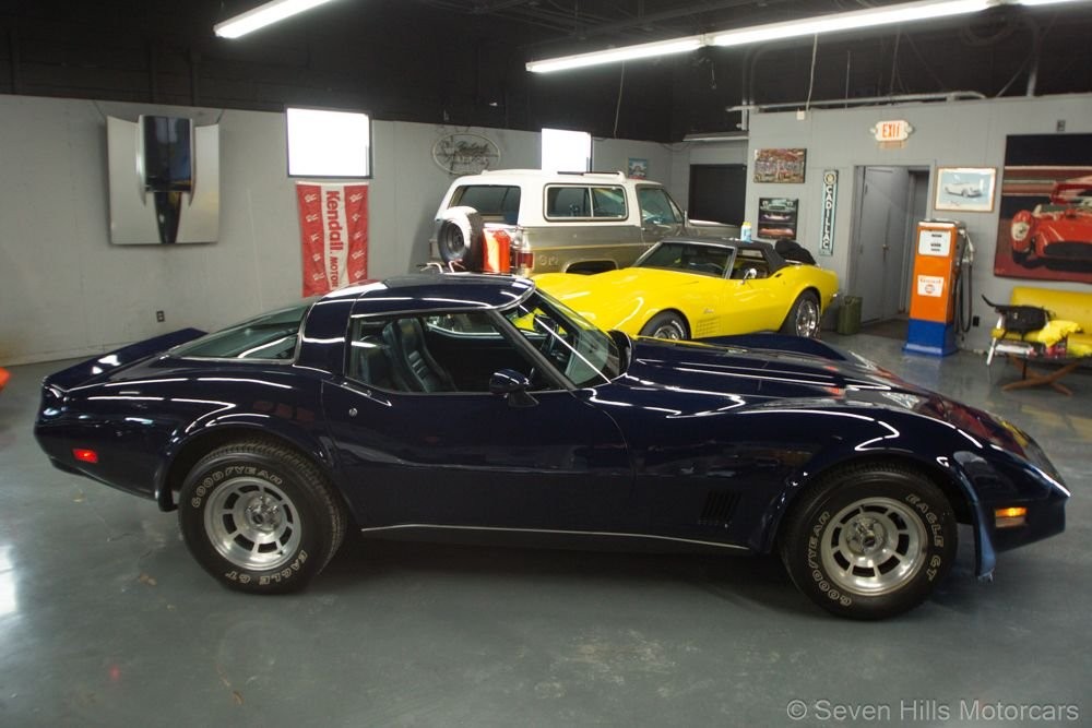 Chevrolet-Corvette-1980-Coupe-4