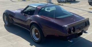 Chevrolet-Corvette-1980-Purple-7