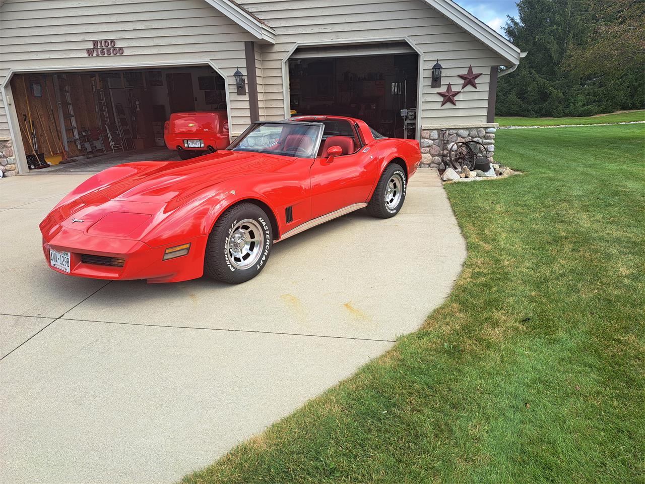 Chevrolet-Corvette-1980-Red-Red-1