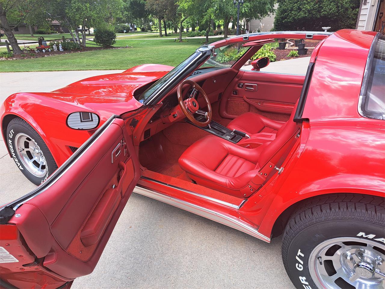 Chevrolet-Corvette-1980-Red-Red-5
