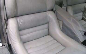Chevrolet-Corvette-1981-19